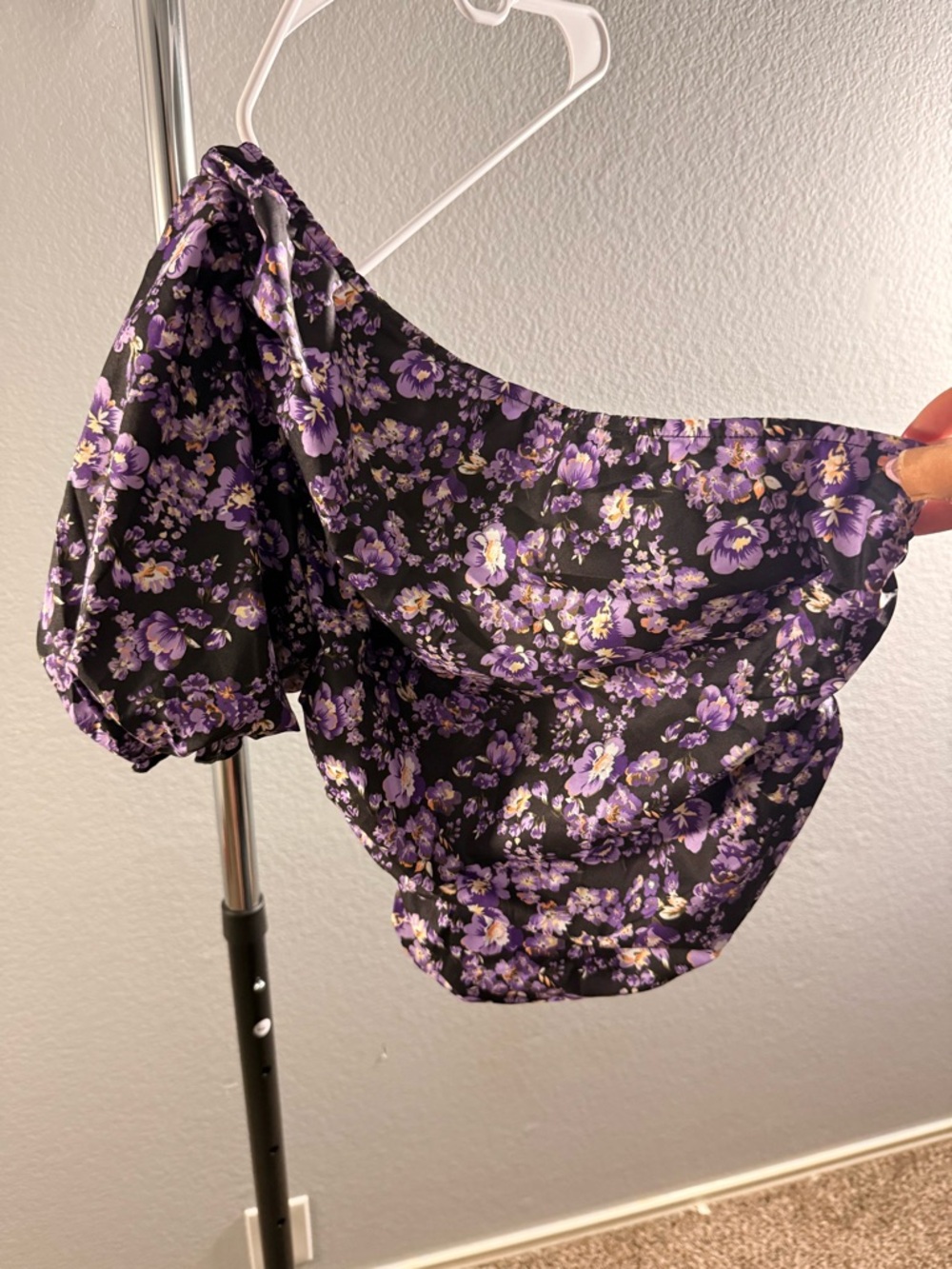 SHEIN Black Floral Off-Shoulder Crop Top with Purple Blooms